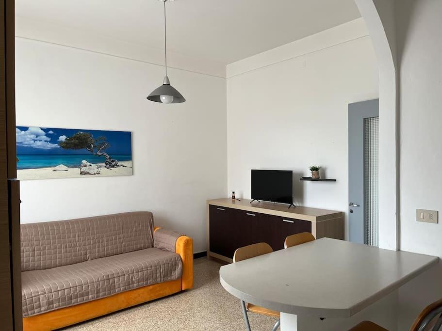 Ferienwohnung La Casa Di Alice Vercelli Exterior foto